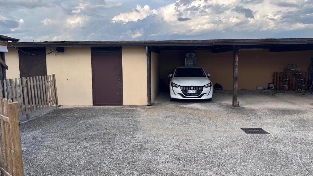 Apartamento Fco Airport Titina'S House Fiumicino Exterior foto